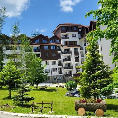 Alpine Luxury Two Bed-two Bathrooms B25 * Borovec