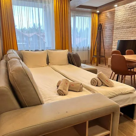 Alpine Luxury Two Bed-two Bathrooms B25 아파트 보로베츠