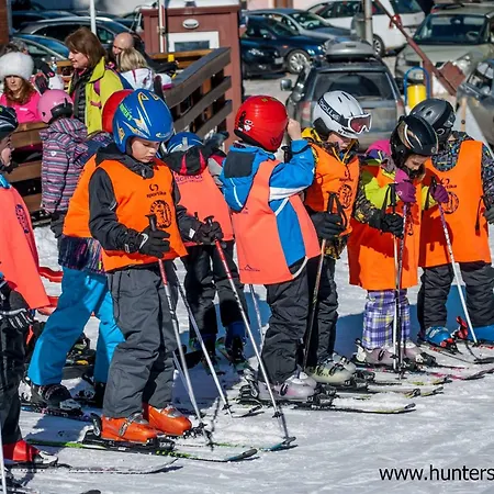 Alpine Luxury Two Bed-two Bathrooms B25 Borovets