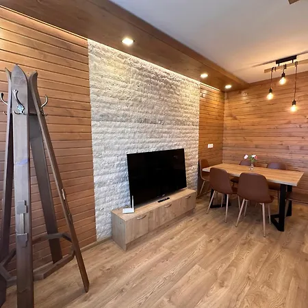 Alpine Luxury Two Bed-two Bathrooms B25 * 보로베츠