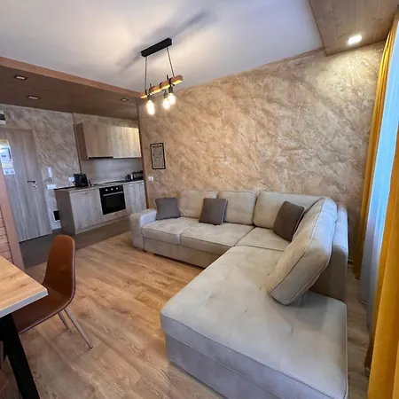 Alpine Luxury Two Bed-two Bathrooms B25 Apartman *