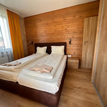 Alpine Luxury Two Bed-two Bathrooms B25