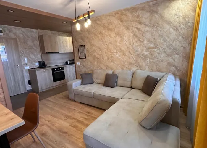 Alpine Luxury Two Bed-two Bathrooms B25 Apartament *